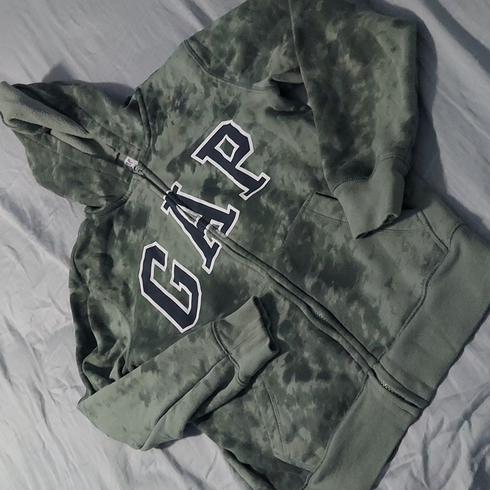 🏫 3 for $10 Gap Zip-up Hooded Sweatshirt